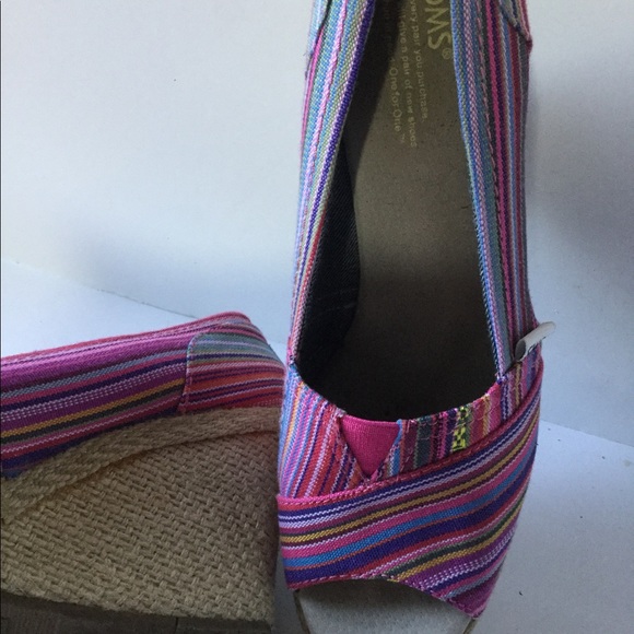 Toms wedge size 8W fabric stripe jute heel peep to - Picture 2 of 10
